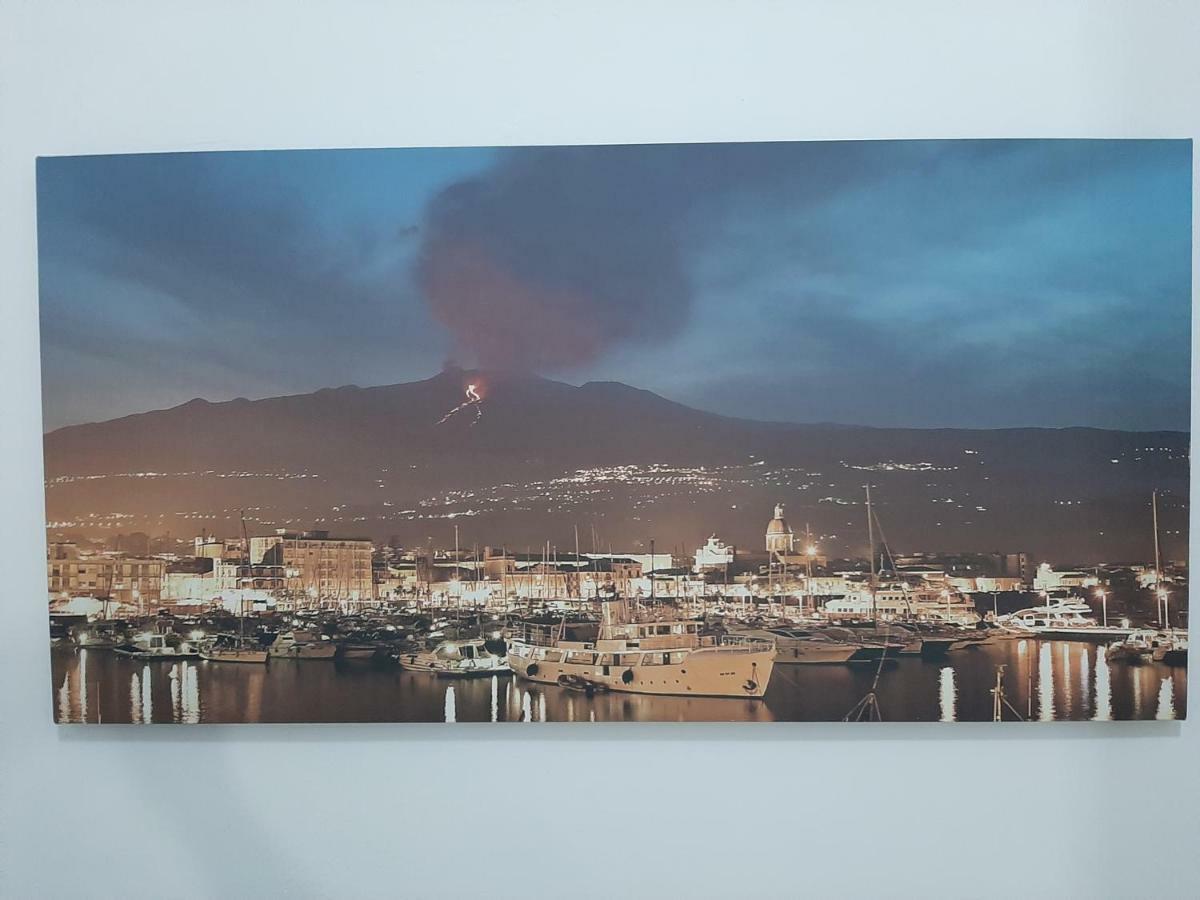 La Casa Nel Vicolo Lejlighed Giardini Naxos Eksteriør billede